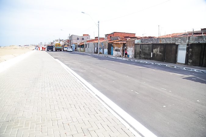 Avenida urbanizada no Titanzinho, Serviluz